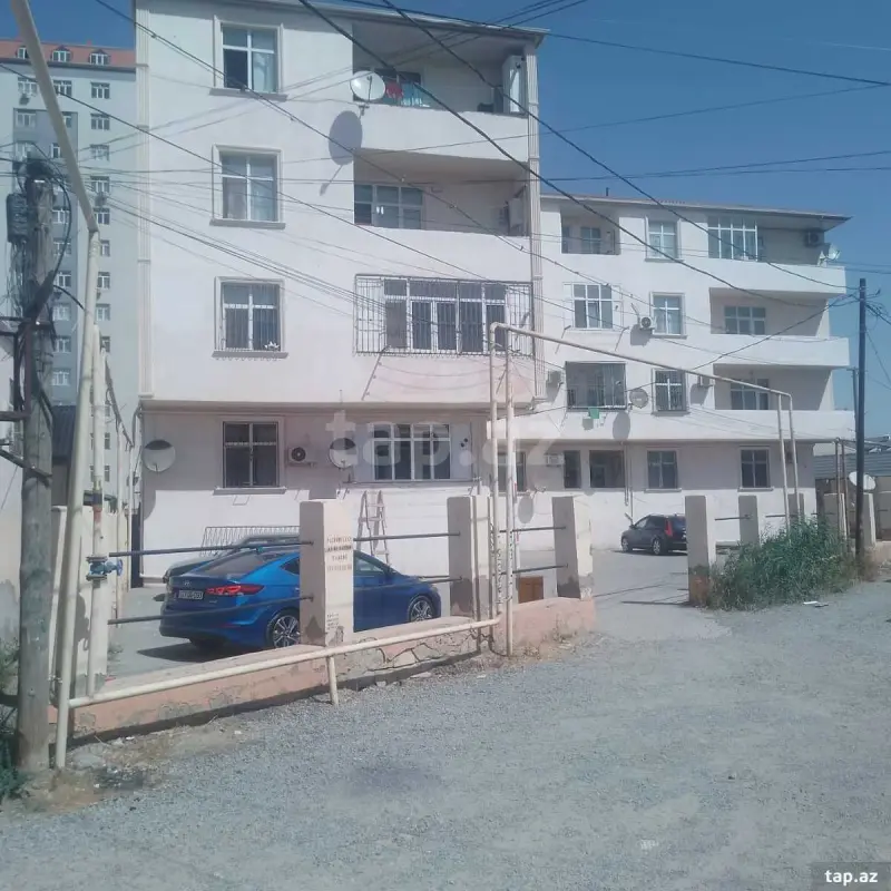 Satılır 2 otaqlı yeni tikili 61 m²
