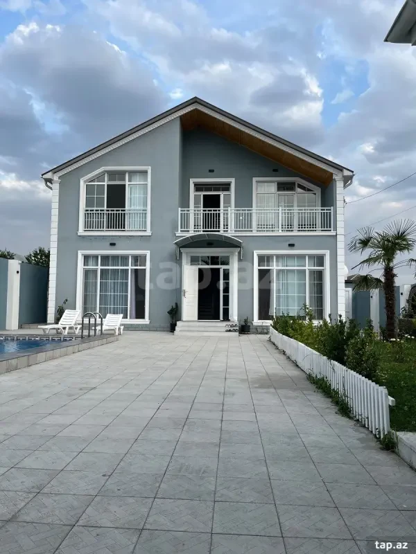 Kirayə verilir 3 otaqlı həyət evi 150 m²