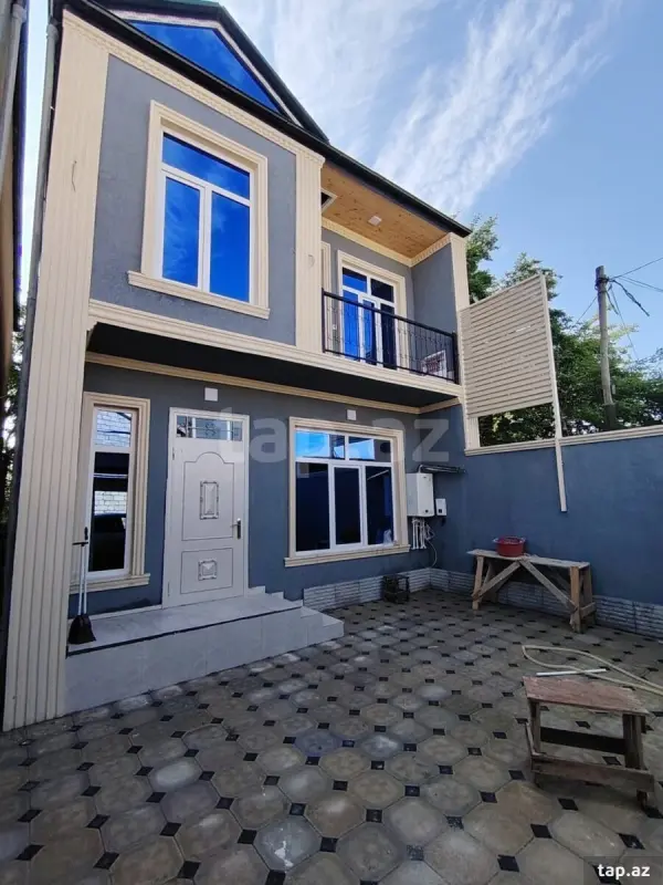 Satılır 4 otaqlı həyət evi 130 m²