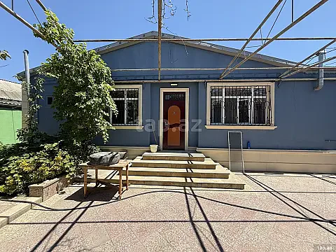 Satılır 4 otaqlı həyət evi 450 m² — Bakı, Binəqədi 4 otaq 450.00 m²