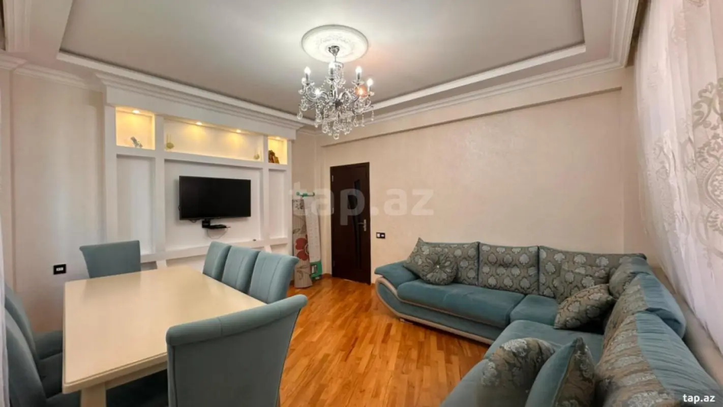Kirayə verilir 3 otaqlı yeni tikili 100 m²