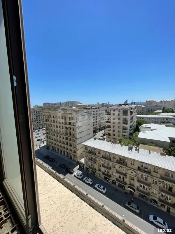 Satılır 3 otaqlı yeni tikili 115 m²