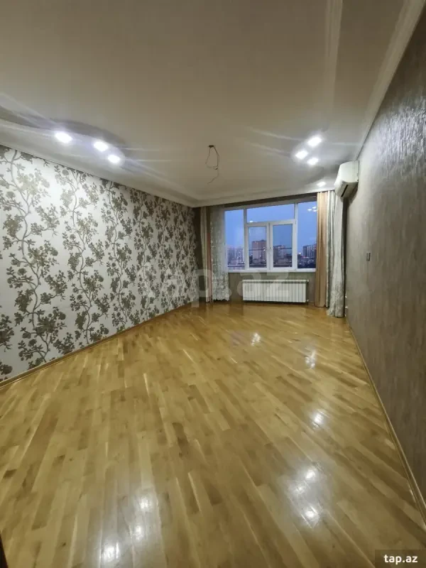 Kirayə verilir 2 otaqlı yeni tikili 55 m²