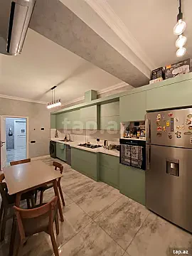 Satılır 4 otaqlı yeni tikili 150 m² — Bakı 4 otaq 150.00 m²