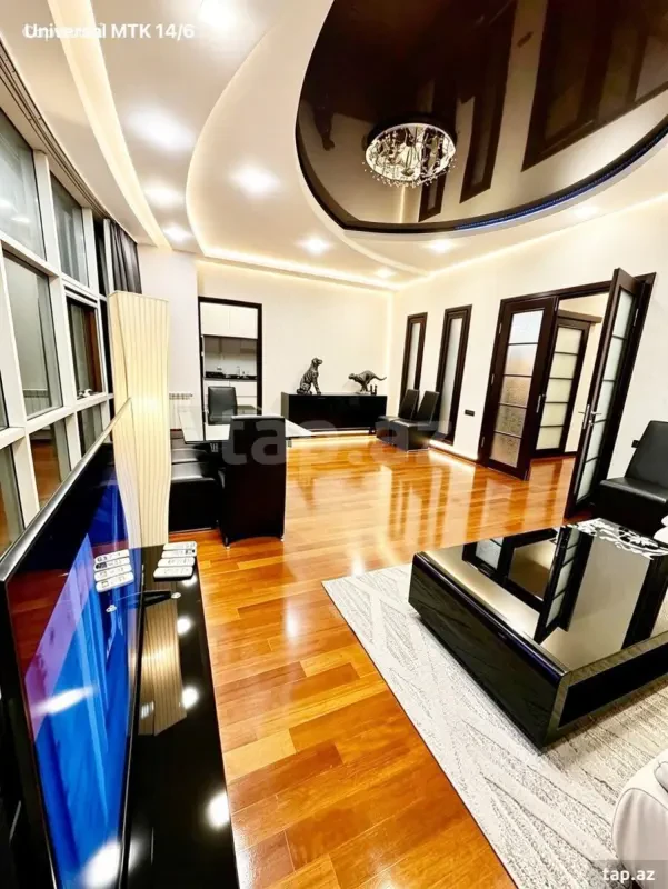 Kirayə verilir 3 otaqlı yeni tikili 110 m²
