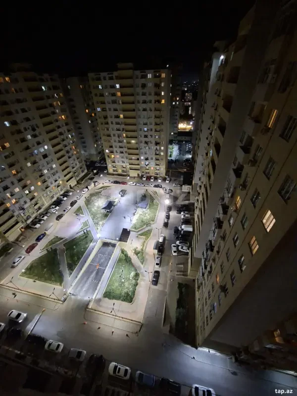 Kirayə verilir 2 otaqlı yeni tikili 64 m²