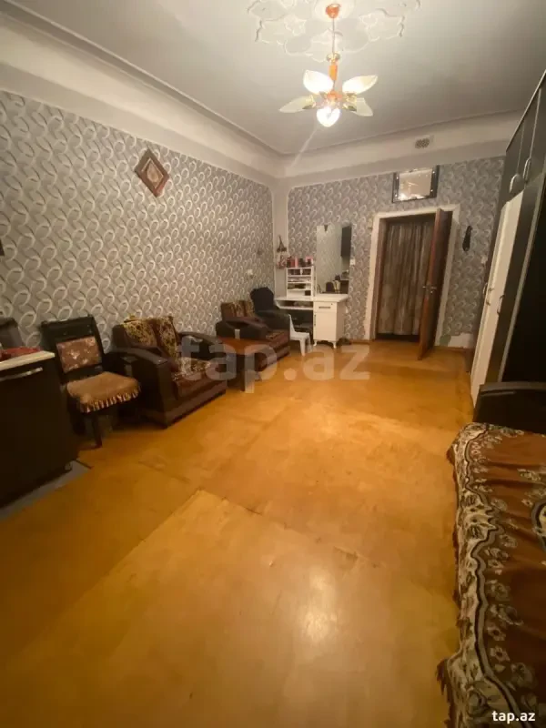 Satılır 1 otaqlı mənzil 20 m²
