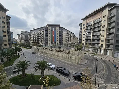 Satılır 5 otaqlı yeni tikili 246 m² — Bakı 5 otaq 246.00 m²