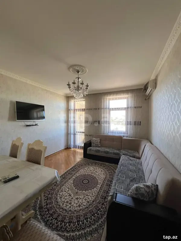 Kirayə verilir 2 otaqlı yeni tikili 65 m²