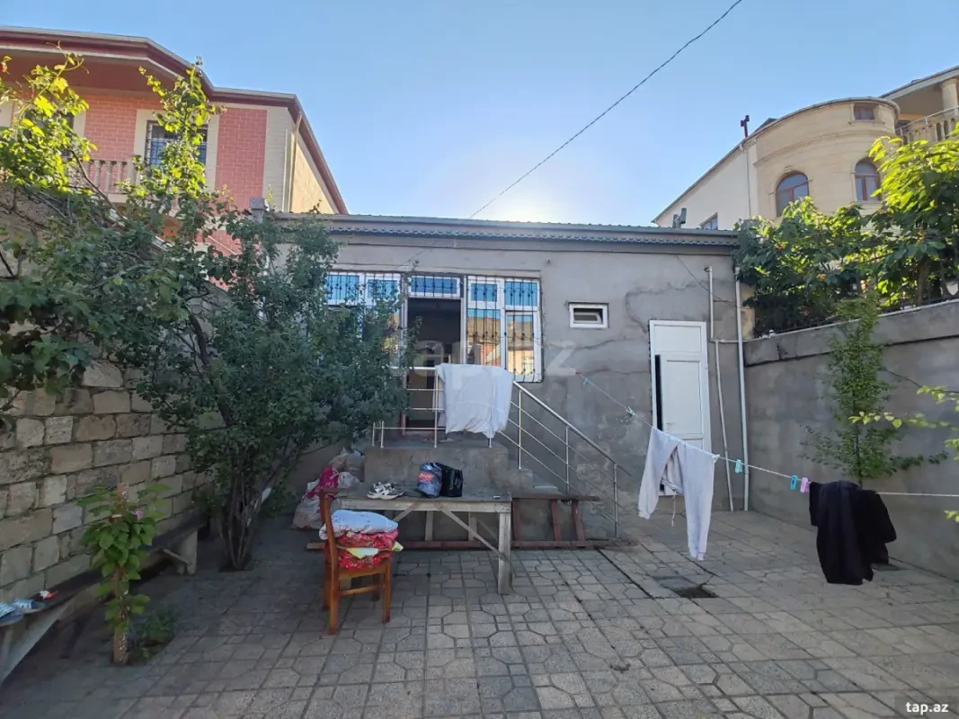 Kirayə verilir 4 otaqlı həyət evi 100 m²