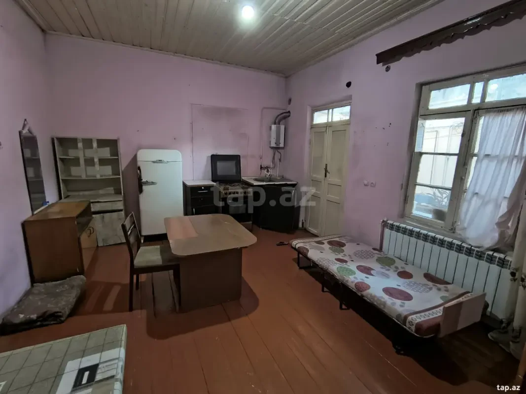Kirayə verilir 1 otaqlı həyət evi 20 m²