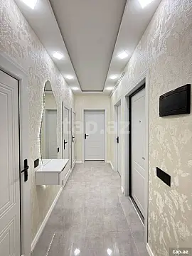 Satılır 2 otaqlı mənzil 65 m² — Bakı, Həzi Aslanov qəs. 2 otaq 65.00 m²