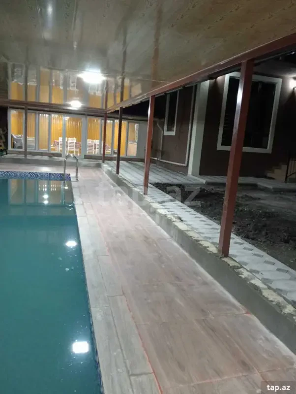 Kirayə verilir 5 otaqlı həyət evi 165 m²