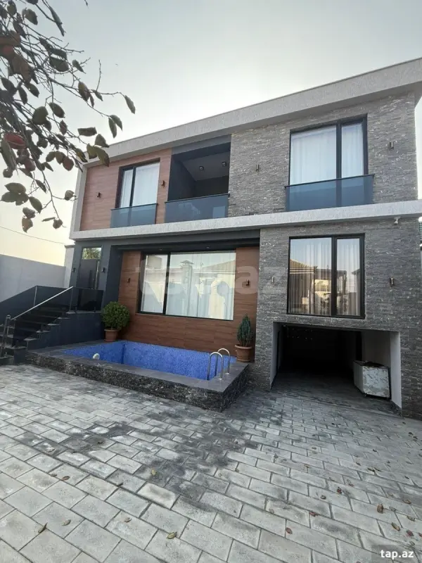 Satılır 5 otaqlı həyət evi 280 m²