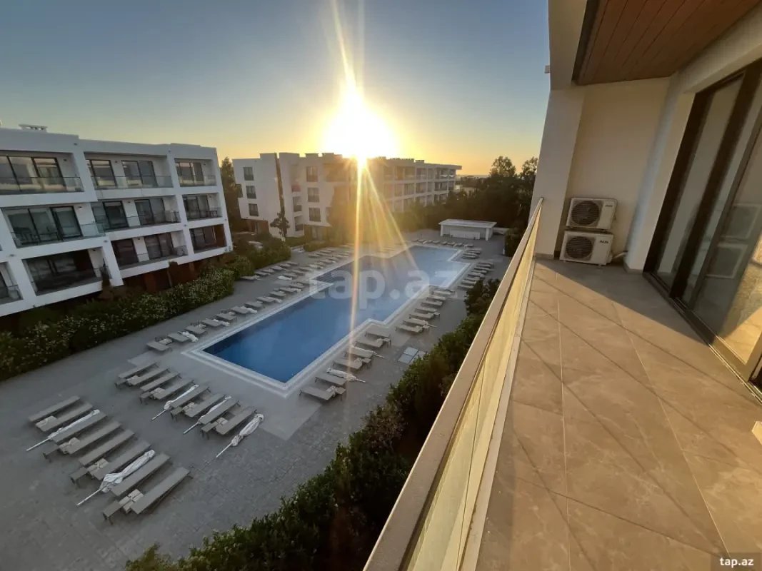 Kirayə verilir 2 otaqlı yeni tikili 100 m²