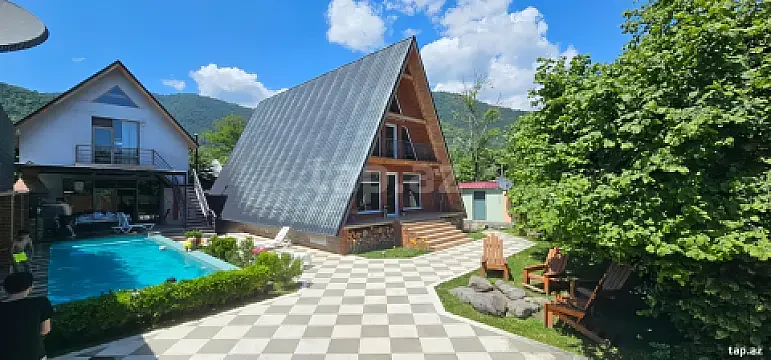 Kirayə verilir 5 otaqlı həyət evi 180 m² — Qəbələ 5 otaq 180.00 m²