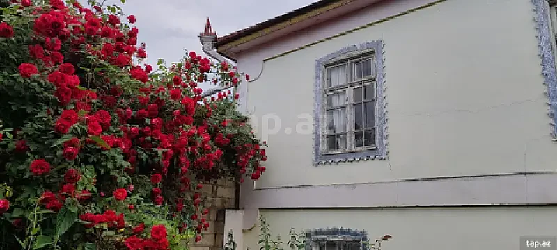 Satılır 7 otaqlı həyət evi 150 m² — Quba 7 otaq 150.00 m²