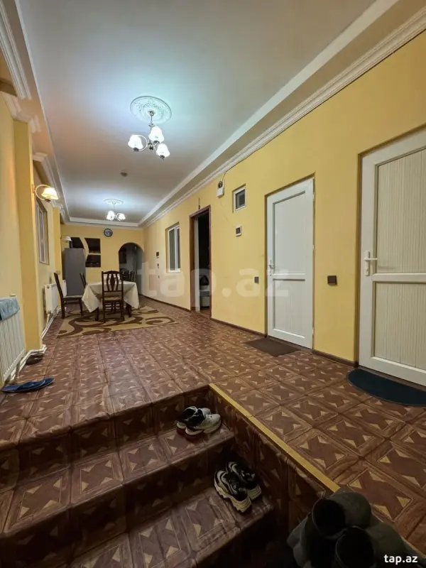 Satılır 5 otaqlı həyət evi 135 m²