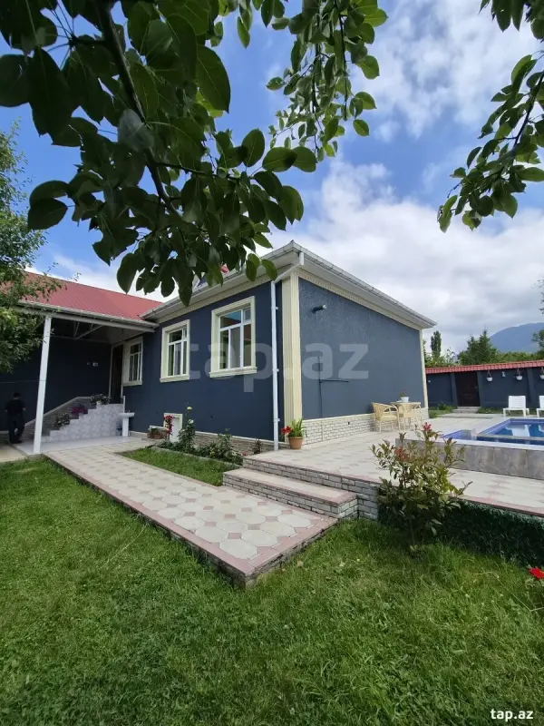 Kirayə verilir 2 otaqlı həyət evi 95 m²