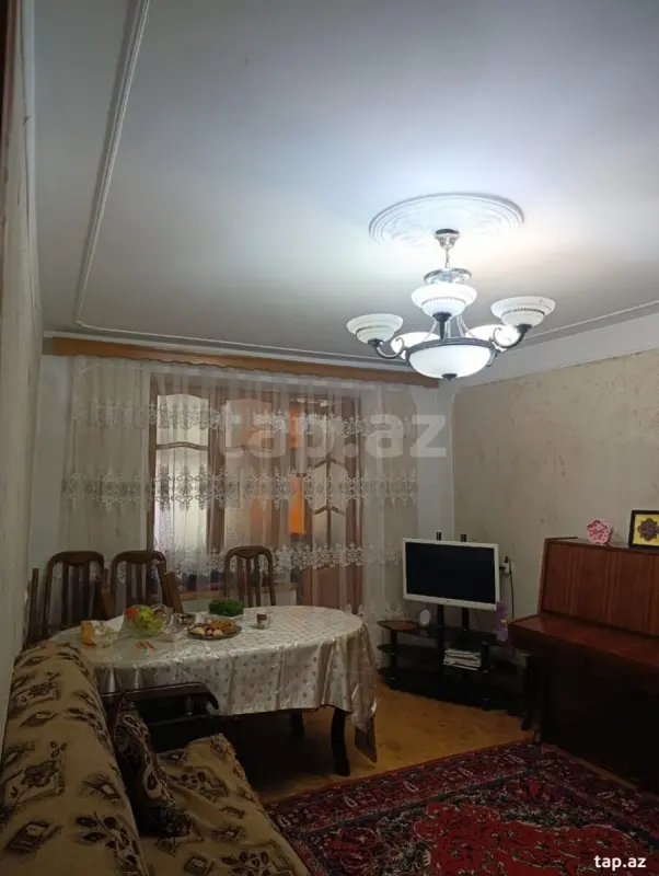 Satılır 3 otaqlı mənzil 60 m²