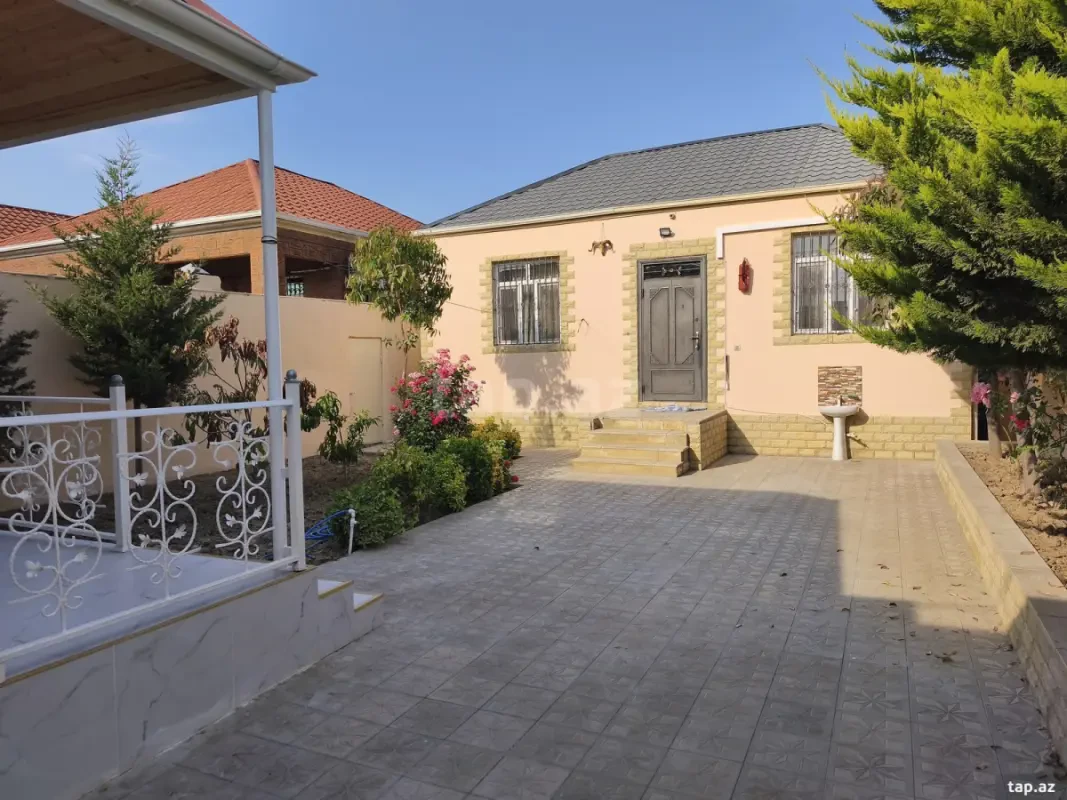 Kirayə verilir 3 otaqlı həyət evi 300 m²