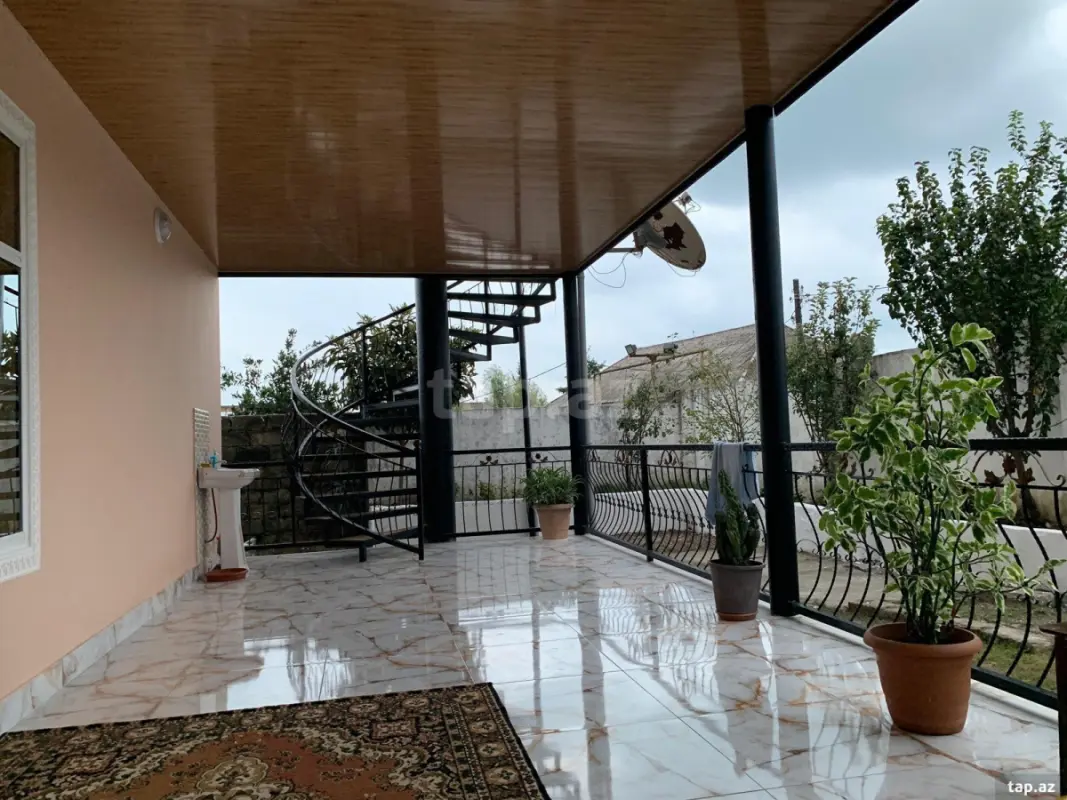 Kirayə verilir 3 otaqlı həyət evi 150 m²