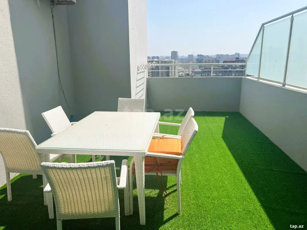 Kirayə verilir 4 otaqlı yeni tikili 190 m²