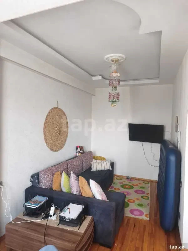 Satılır 1 otaqlı yeni tikili 43 m²