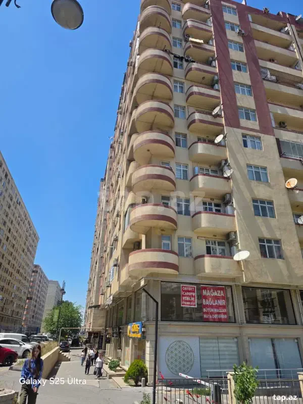 Kirayə verilir 2 otaqlı yeni tikili 92 m²