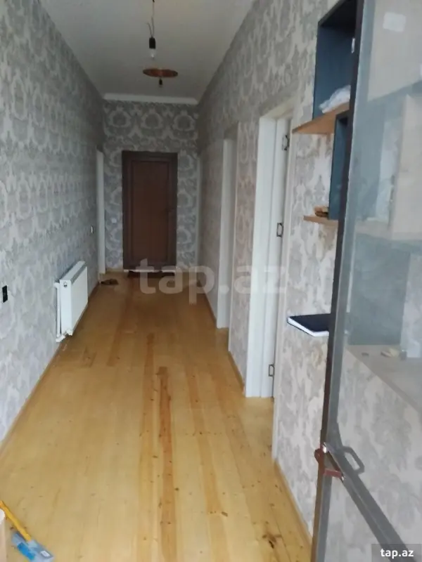Satılır 5 otaqlı həyət evi 130 m²