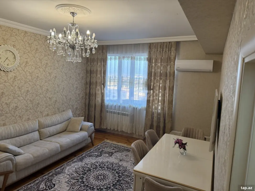 Satılır 3 otaqlı yeni tikili 85 m²