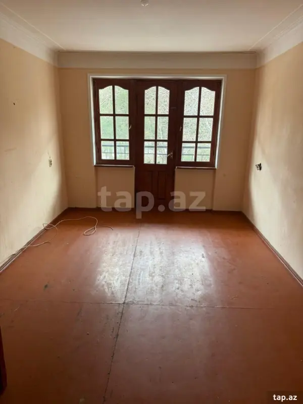 Satılır 1 otaqlı mənzil 38 m²