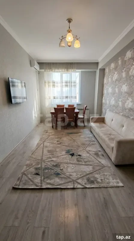 Kirayə verilir 2 otaqlı yeni tikili 75 m²