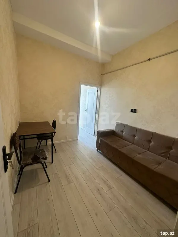 Kirayə verilir 2 otaqlı yeni tikili 47 m²