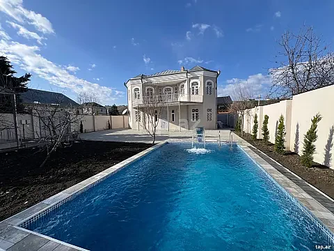 Kirayə verilir 7 otaqlı həyət evi 250 m² — Quba 7 otaq 250.00 m²