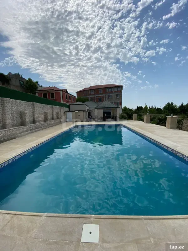 Kirayə verilir 3 otaqlı həyət evi 110 m²