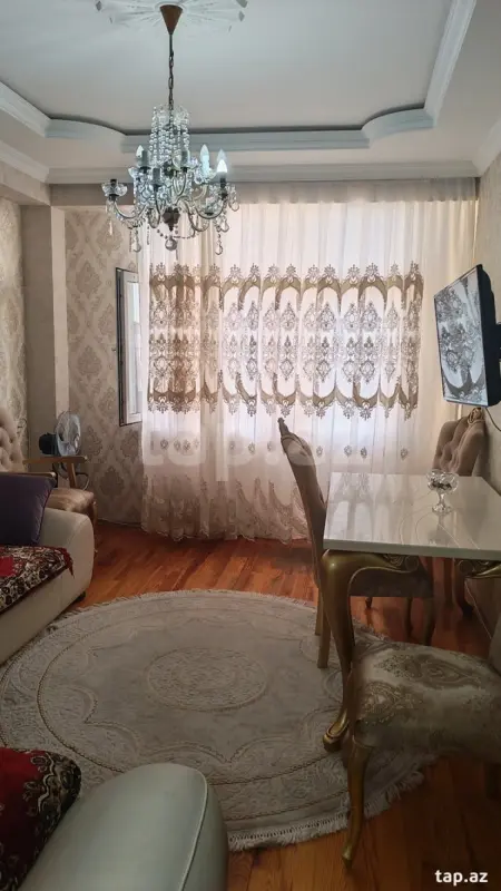 Satılır 2 otaqlı yeni tikili 60 m²
