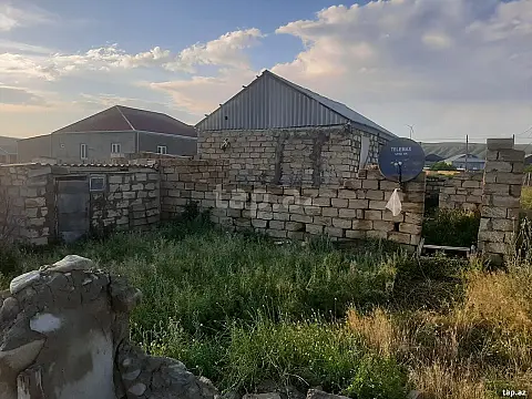 Satılır 4 otaqlı həyət evi 70 m² — Bakı 4 otaq 70.00 m²