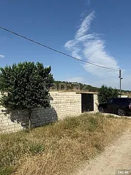 Satılır torpaq sahəsi — Şabran