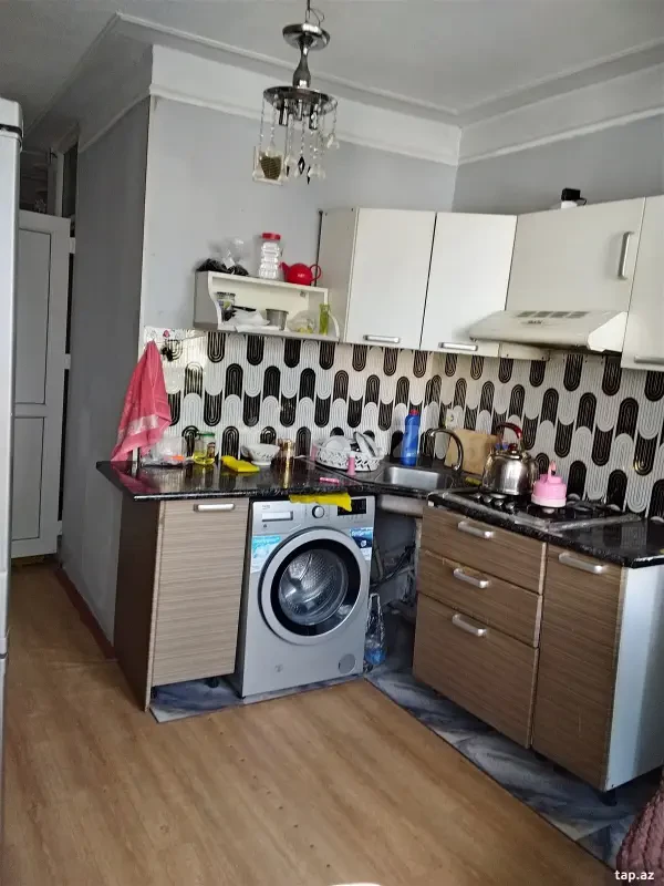 Kirayə verilir 2 otaqlı mənzil 44 m²