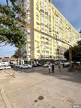 Satılır obyekt — Bakı