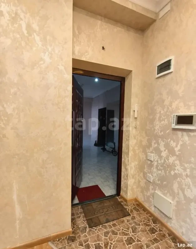 Satılır 3 otaqlı yeni tikili 110 m²