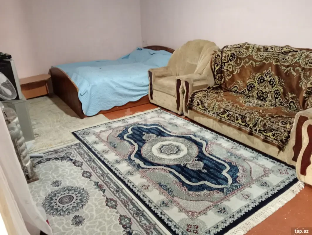 Kirayə verilir 1 otaqlı həyət evi 47 m²
