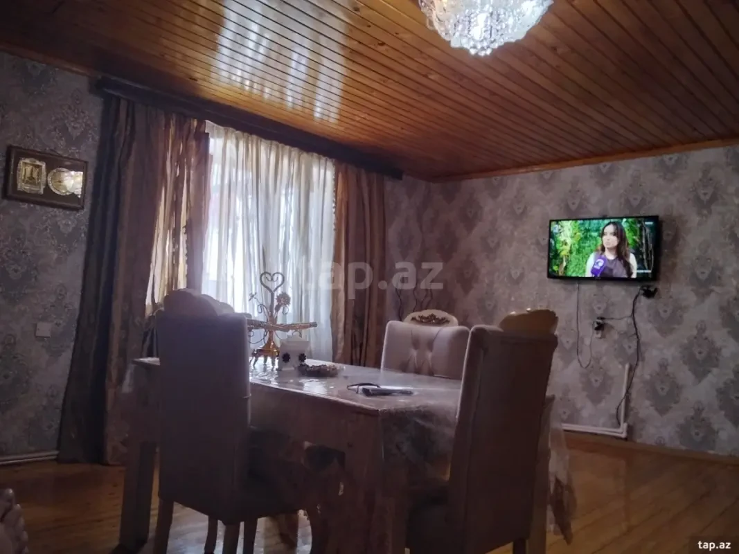 Satılır 3 otaqlı həyət evi 100 m²
