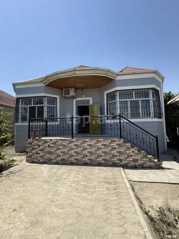 Satılır 3 otaqlı həyət evi 110 m²