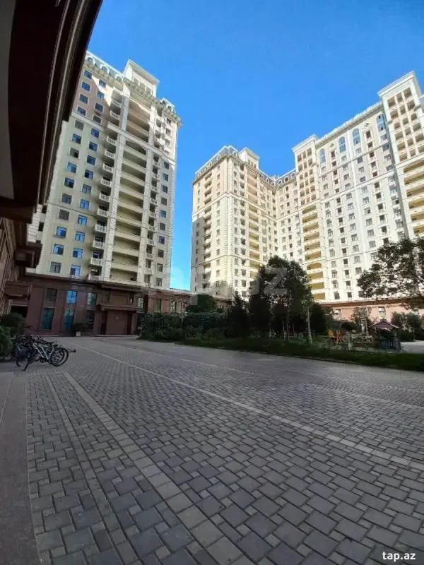 Satılır 4 otaqlı yeni tikili 173 m²