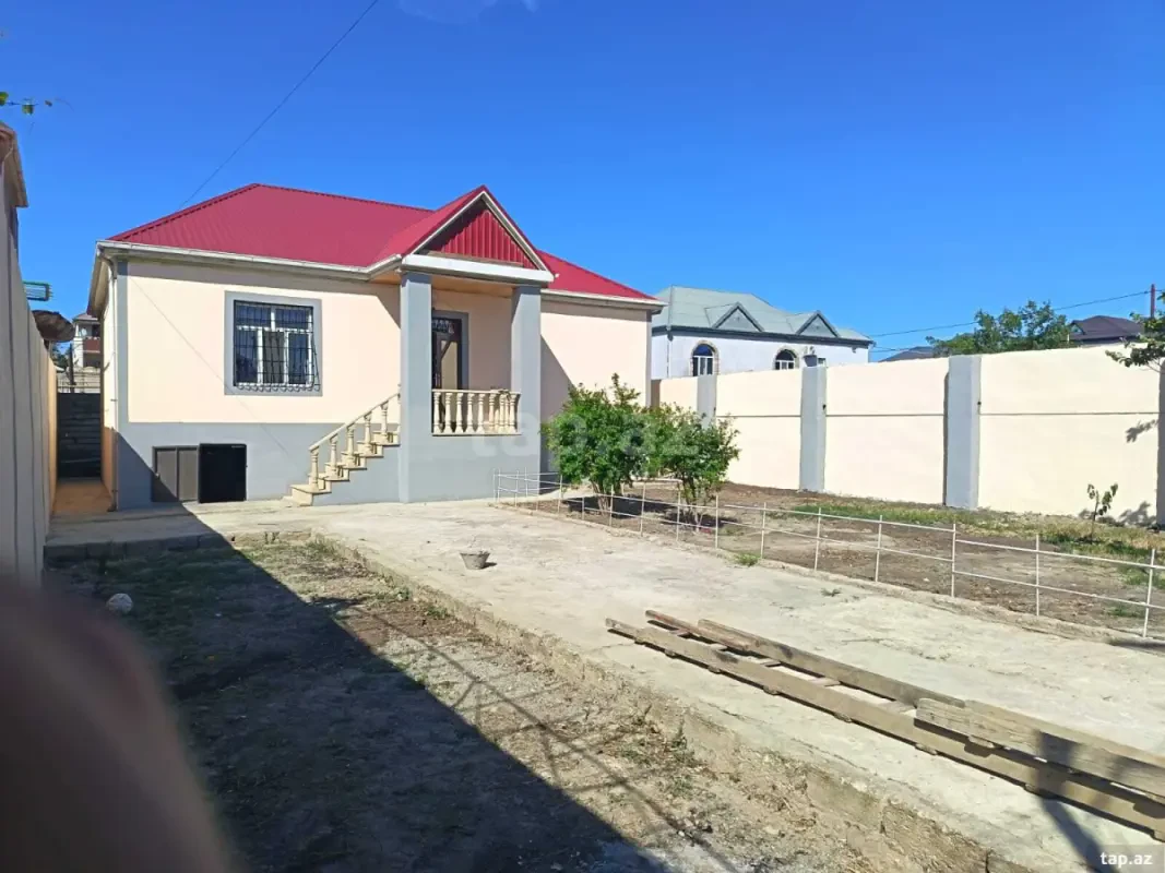 Satılır 3 otaqlı həyət evi 110 m²