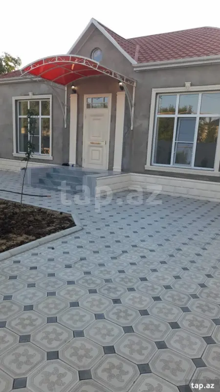 Satılır 4 otaqlı həyət evi 100 m²