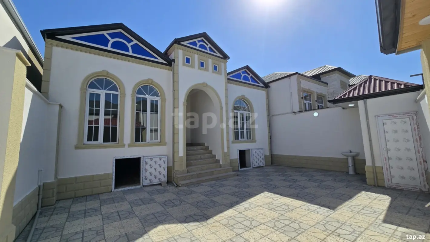 Satılır 4 otaqlı həyət evi 125 m²