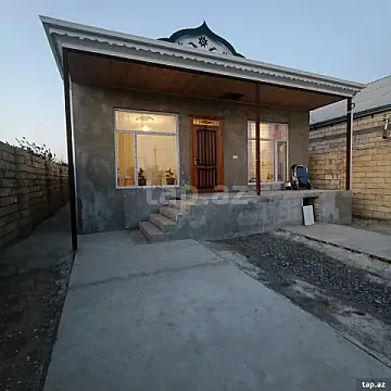 Satılır 4 otaqlı həyət evi 100 m² — Şirvan 4 otaq 100.00 m²